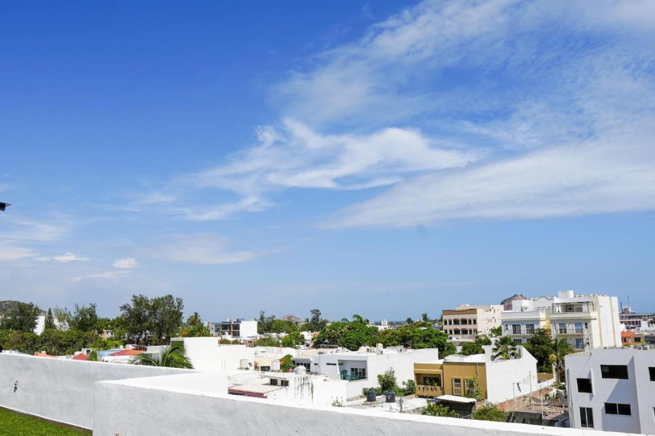 King Bed Retreat Parking Ideal Workspace Apartamento Mazatlán
