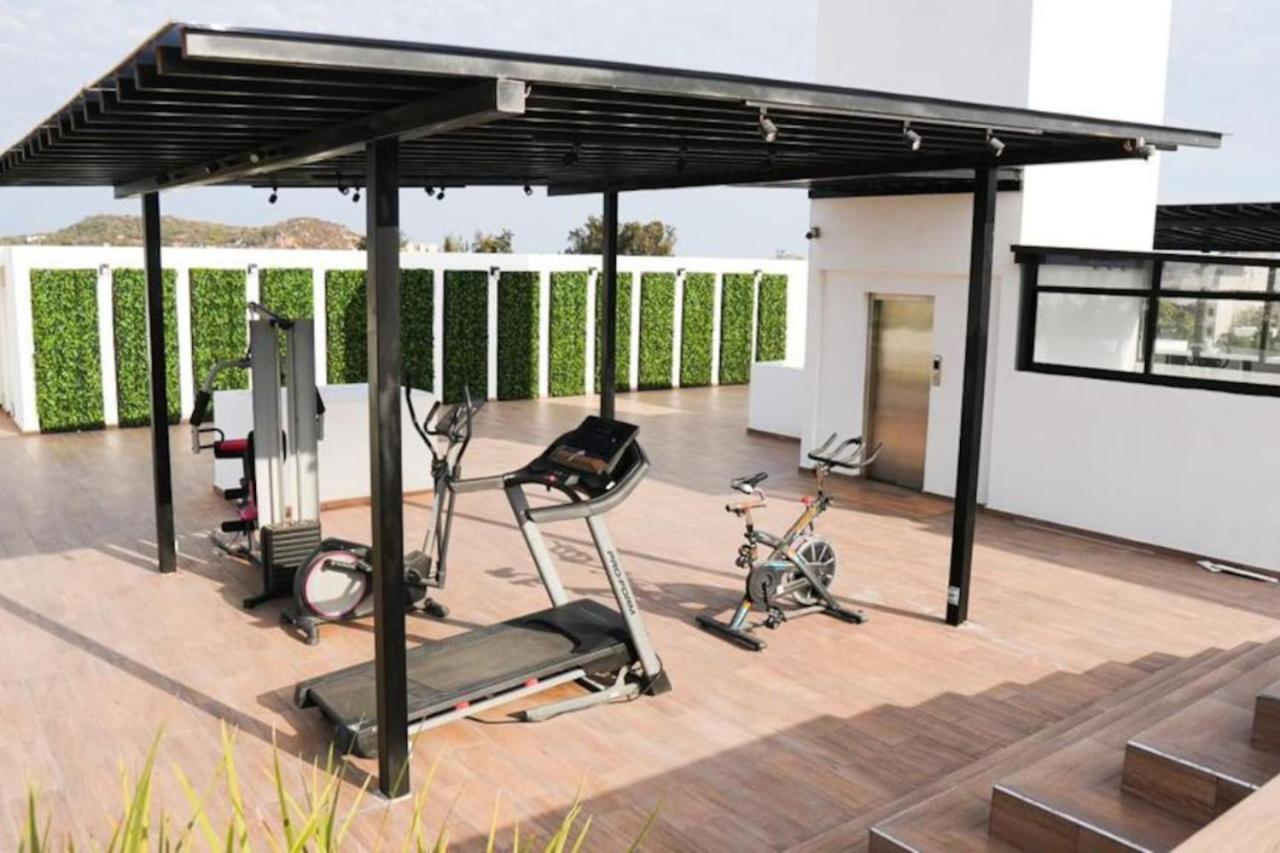 King Bed Retreat Parking Ideal Workspace Apartamento Mazatlán