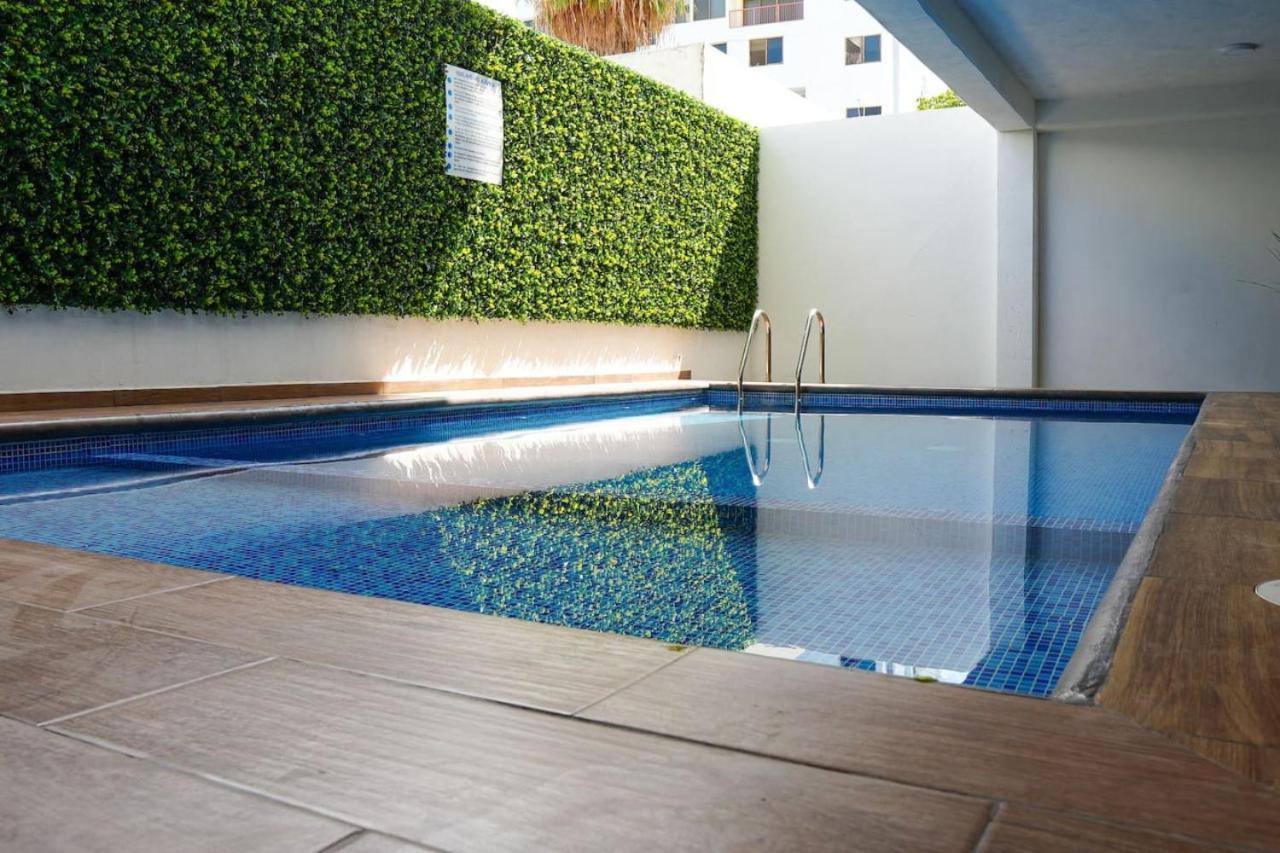 King Bed Retreat Parking Ideal Workspace Apartamento Mazatlán