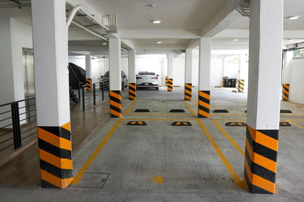 Apartamento King Bed Retreat Parking Ideal Workspace