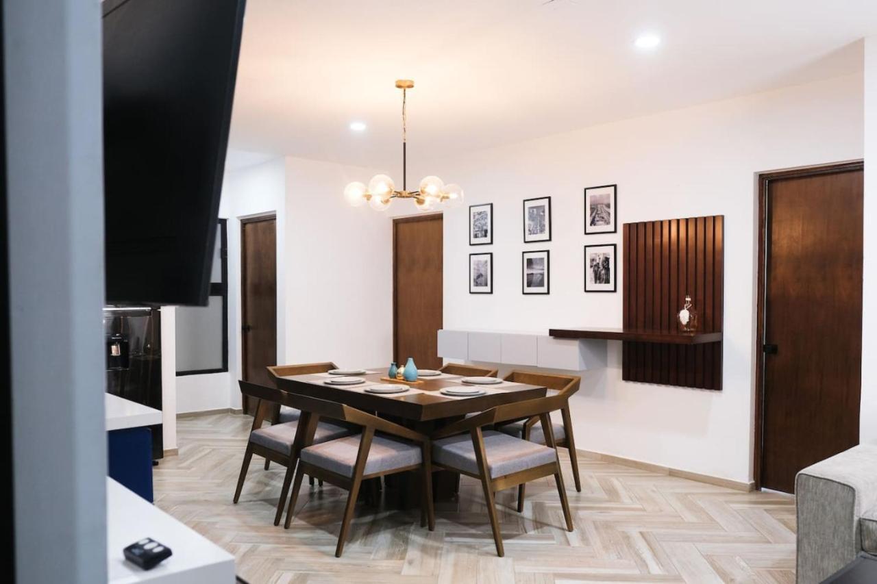 King Bed Retreat Parking Ideal Workspace Apartamento Mazatlán