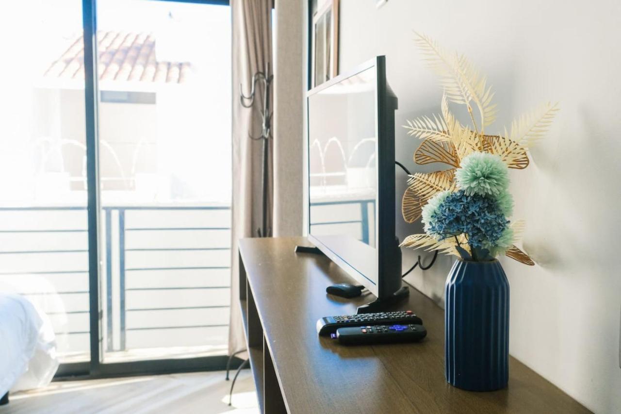 Apartamento King Bed Retreat Parking Ideal Workspace