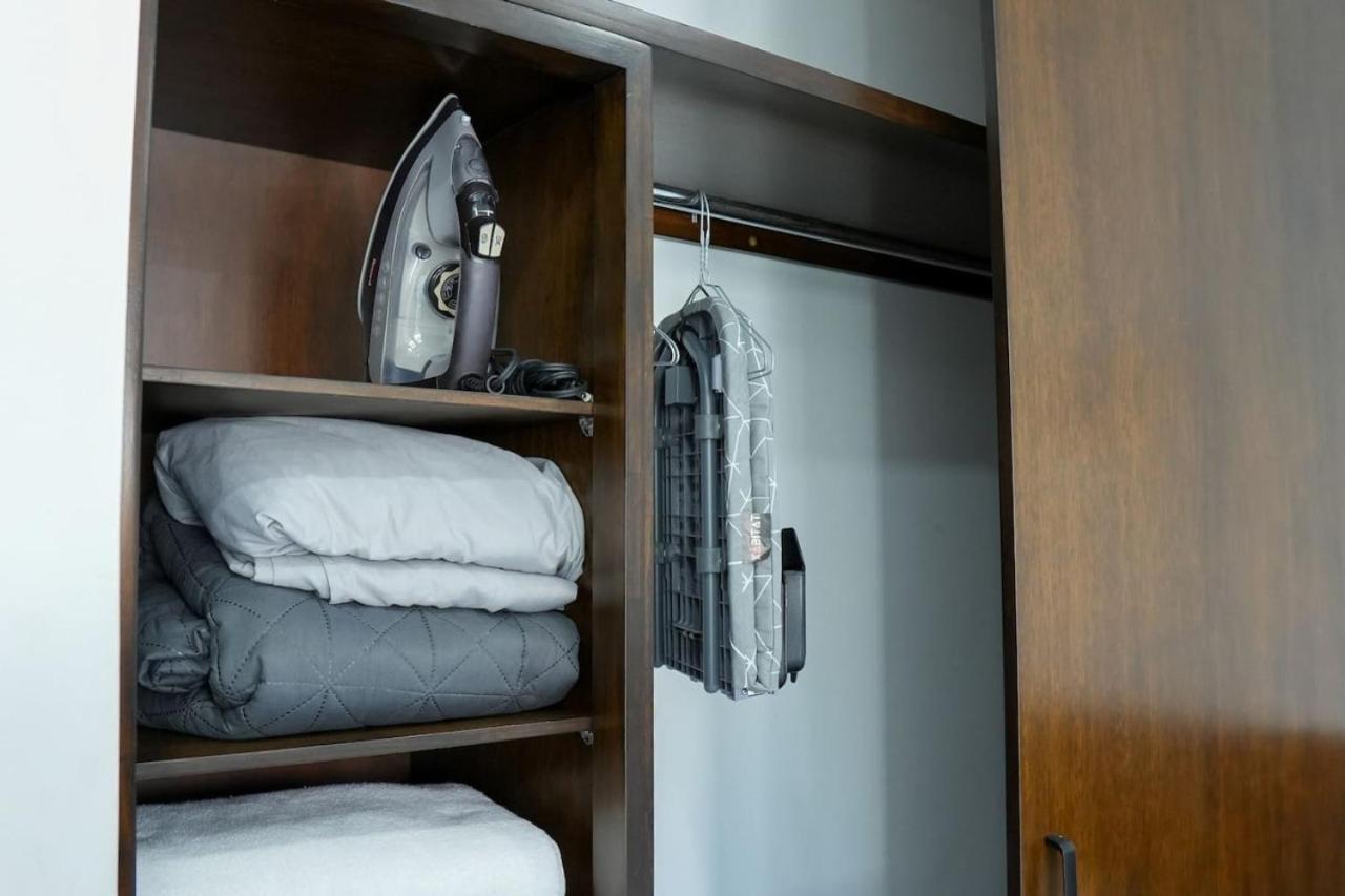 Apartamento King Bed Retreat Parking Ideal Workspace *