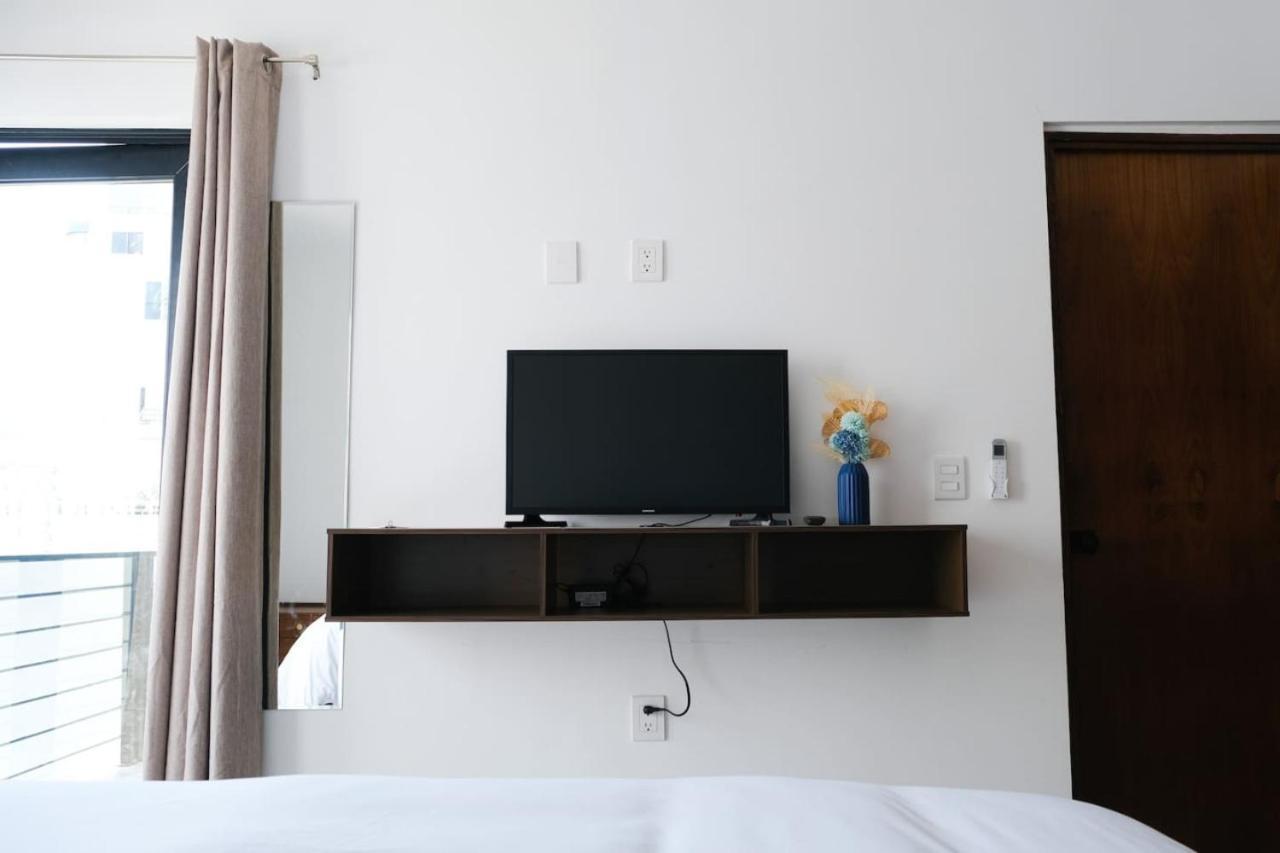 King Bed Retreat Parking Ideal Workspace Apartamento *
