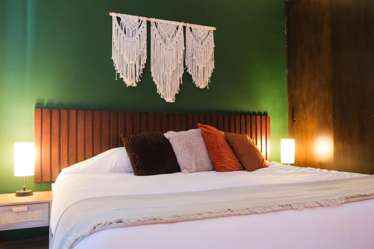 Apartamento King Bed Retreat Parking Ideal Workspace