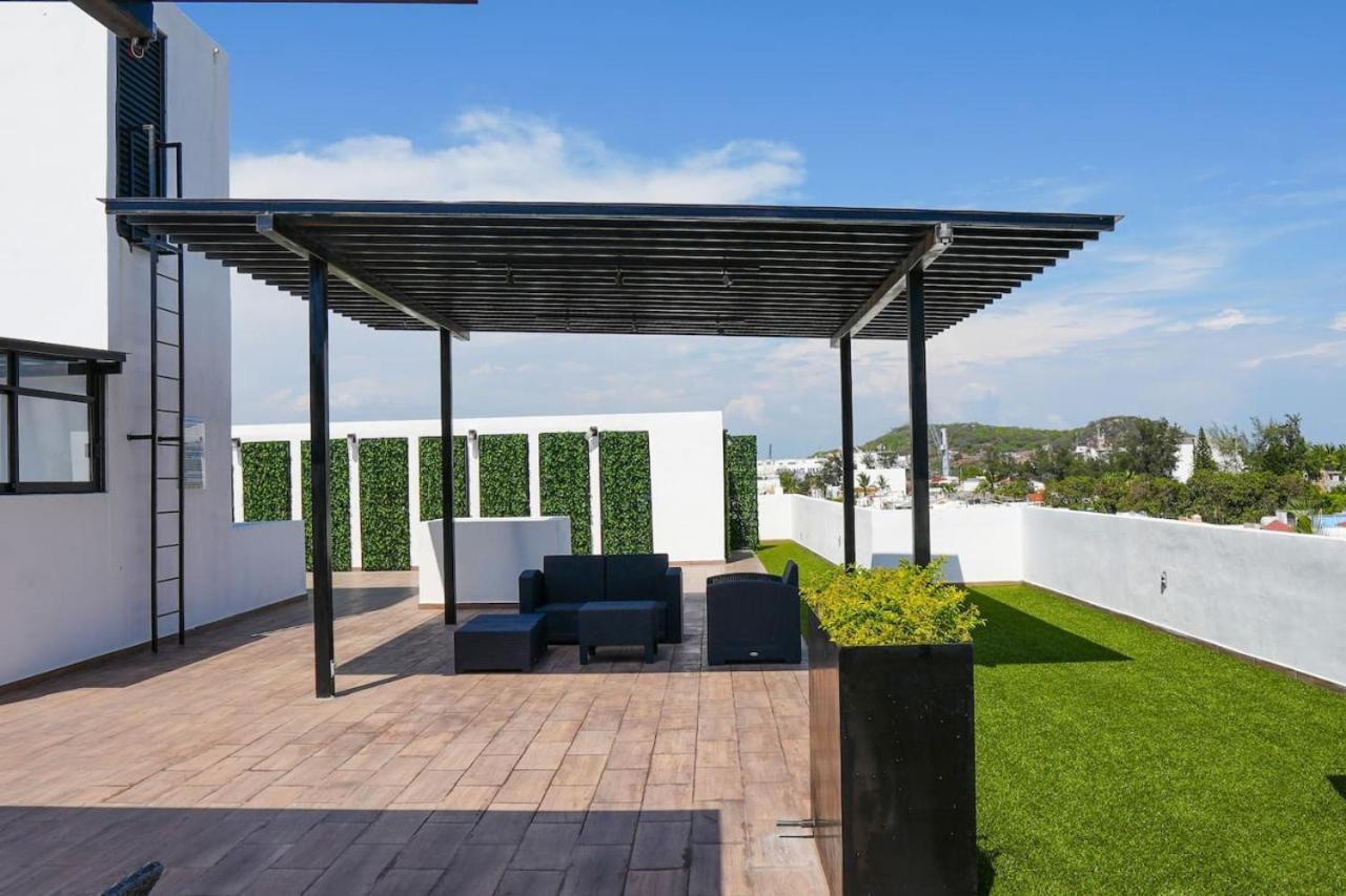 Apartment King Bed Retreat Parking Ideal Workspace Mazatlan